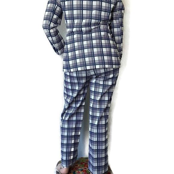 Vintage 1970s Blue & White Plaid Leisure Polyester Suit Size 12 - Picture 3 of 8